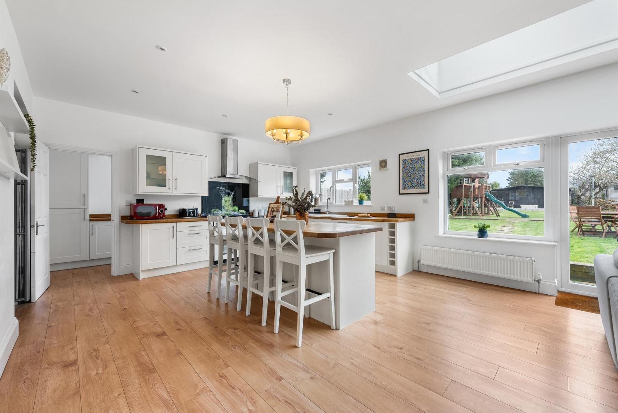 Long Term And Summer Special Offer! 5-Bedroom Spacious, Stunning Design, Sociable Areas & Cosy House Near South Downs Park, Sleeps 11 With Games Room, Private Parking And Garden- By Blue Puffin Stays Waterlooville Dış mekan fotoğraf