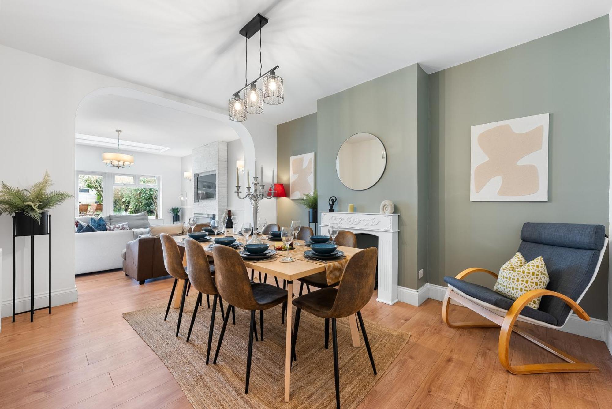 Long Term And Summer Special Offer! 5-Bedroom Spacious, Stunning Design, Sociable Areas & Cosy House Near South Downs Park, Sleeps 11 With Games Room, Private Parking And Garden- By Blue Puffin Stays Waterlooville Dış mekan fotoğraf