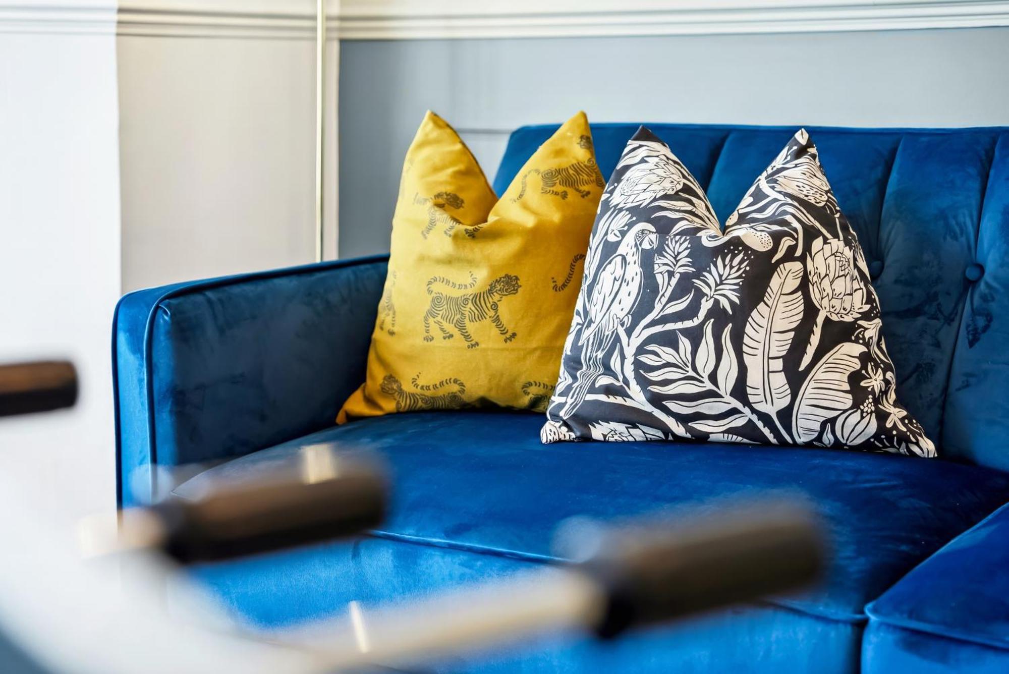 Long Term And Summer Special Offer! 5-Bedroom Spacious, Stunning Design, Sociable Areas & Cosy House Near South Downs Park, Sleeps 11 With Games Room, Private Parking And Garden- By Blue Puffin Stays Waterlooville Dış mekan fotoğraf