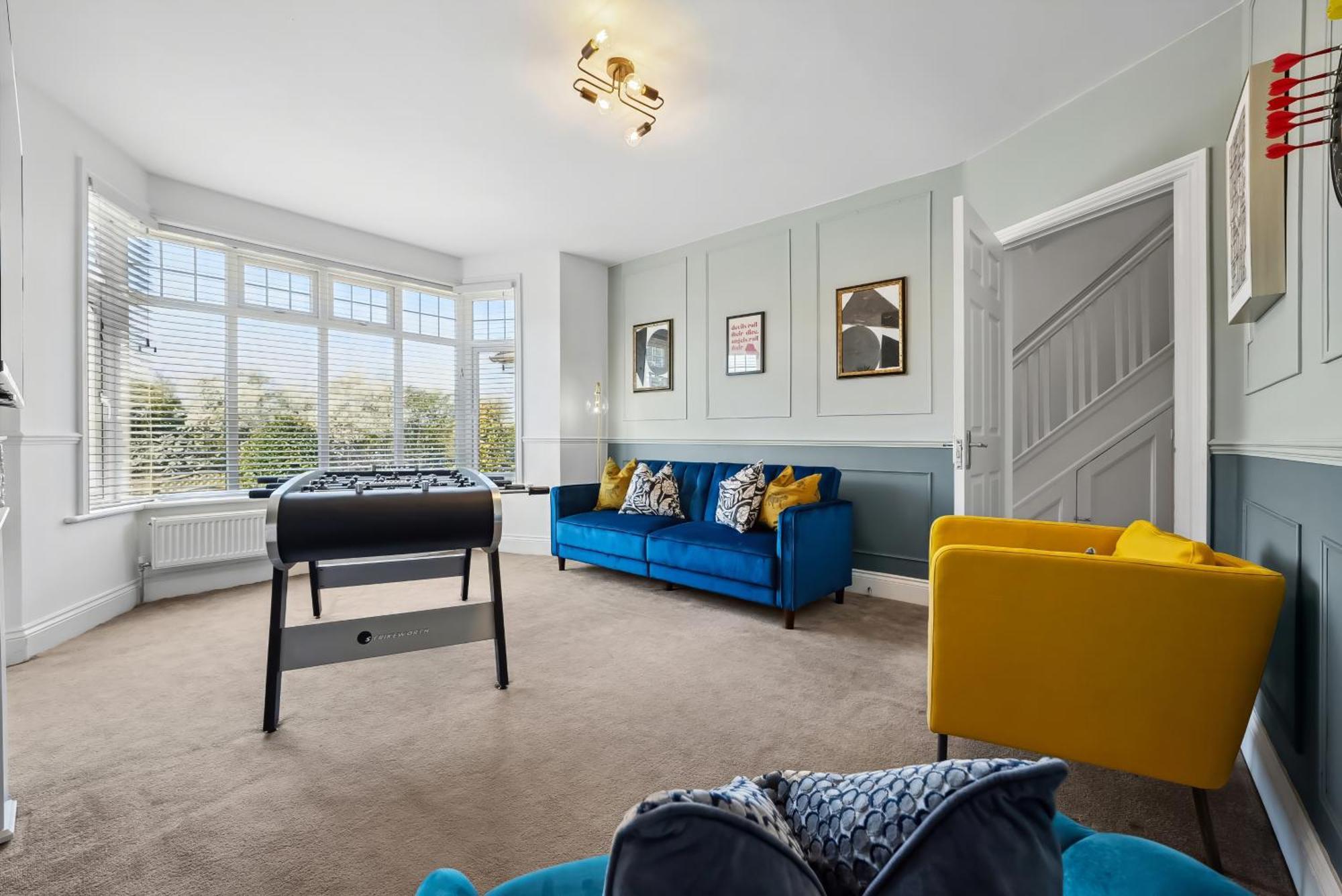 Long Term And Summer Special Offer! 5-Bedroom Spacious, Stunning Design, Sociable Areas & Cosy House Near South Downs Park, Sleeps 11 With Games Room, Private Parking And Garden- By Blue Puffin Stays Waterlooville Dış mekan fotoğraf